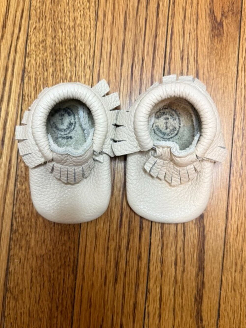 Freshly Picked Birch Moccasin - Baby shoe. Size 1 (3-6 months)